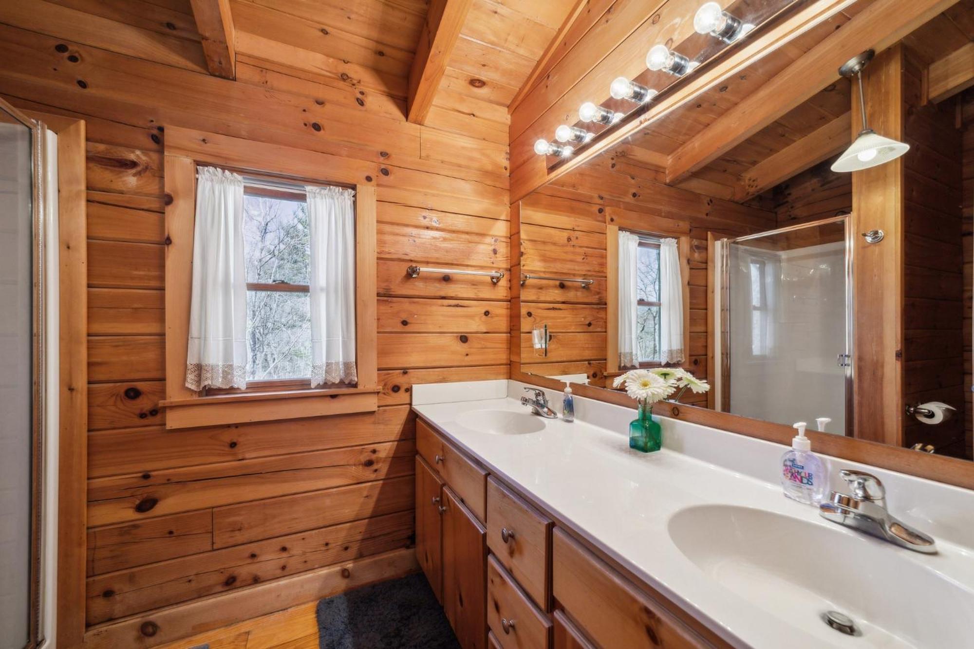 Beautiful Log Cabin In The Lake Lure- Close To Mirror Lake - Wifi Cabin Villa Exterior foto